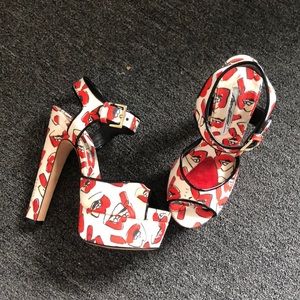 Brian Atwood MADISON size 38